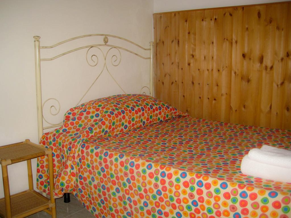 מלון נוטו Agriturismo Calamosche מראה חיצוני תמונה