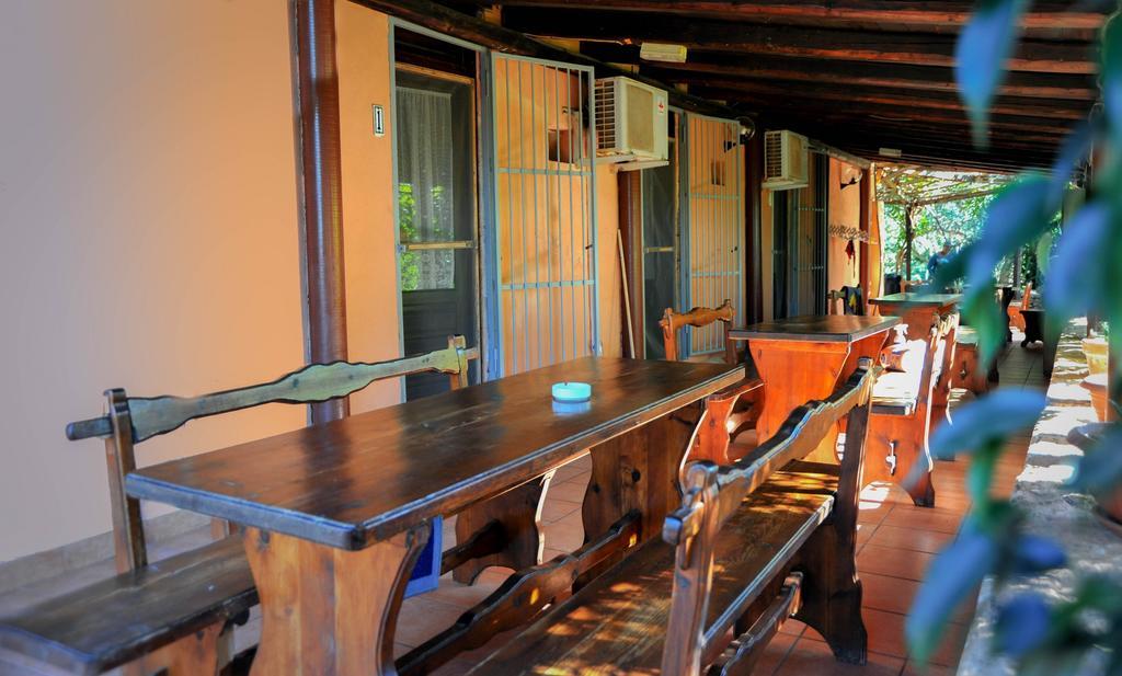 מלון נוטו Agriturismo Calamosche מראה חיצוני תמונה